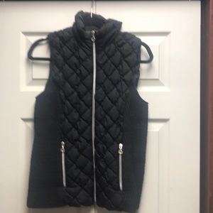Women’s nice down vest
